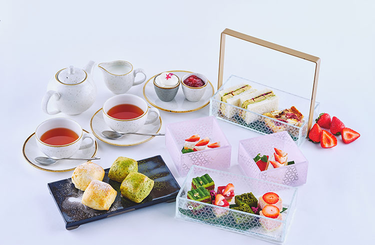 【1日25名様限定 / 事前予約制】冬のアフタヌーンティー〜いちごと抹茶のハーモニー〜